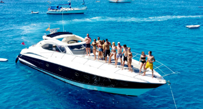 Party boat rental in Miami for groups and celebrations