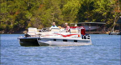 Pontoon boat rental in Miami for family-friendly cruising